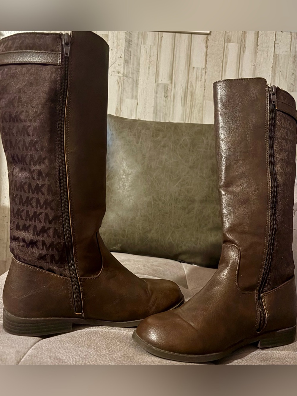 MICHAEL Michael Kors Brown boots